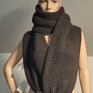 Indigo Solid Color Women Premium Winter Thick Twist Cable Knit Pom Pom Scarf BLK